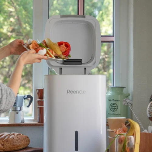 Komposter-Reencle-Prime-Küche4 Reencle Prime Heimkomposter für die Küche – Essensreste hineinwerfen, ohne dass die Beutel platzen.